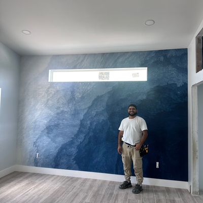 About Watergate Wallpaper Hanging